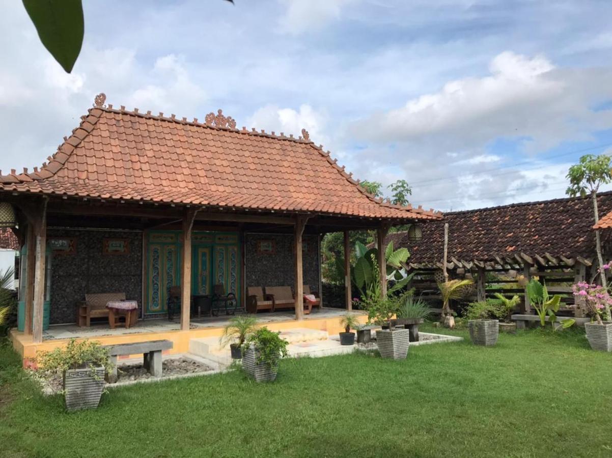 Legiyem Homestay Yogyakarta Esterno foto